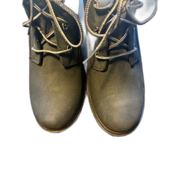 Timberland Women's Amston Wedge Booties Leather Suede Sz 9 Black Bikercore, Goth - Picture 7 of 9